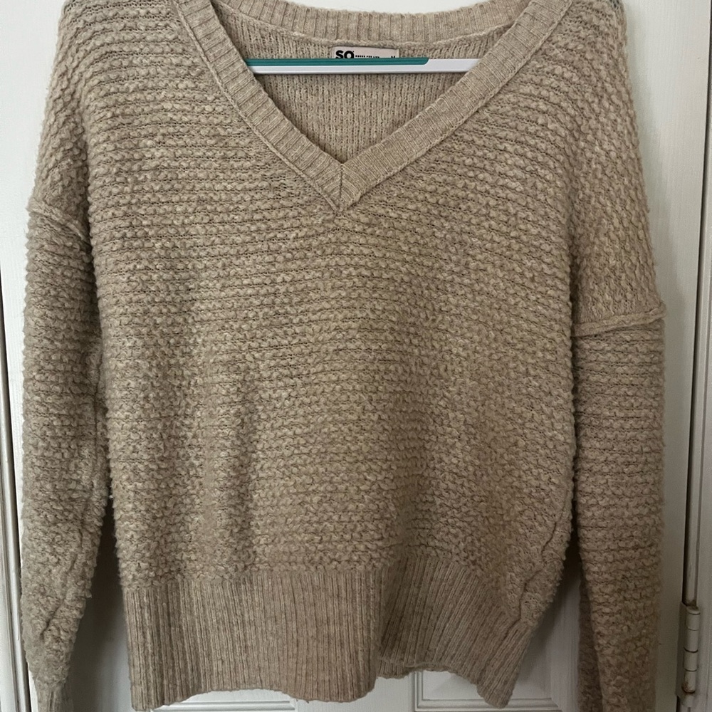 SO Cream V-Neck Sweater with Textured Knit